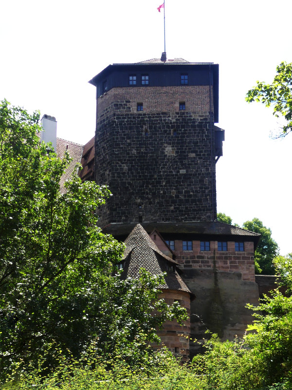 Fünfeckenturm auf der Burg zu Nürnberg