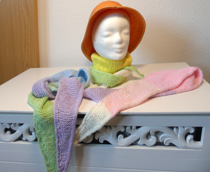 Sophie Scarf in verschiedenen Farben für die jüngste Tochter