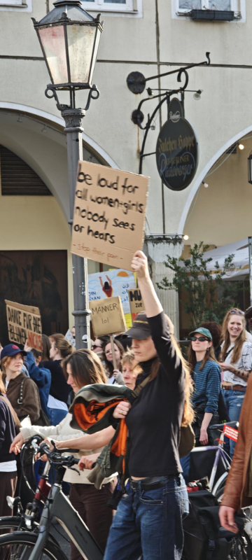 Internationaler Frauentag: Demo in Berlin